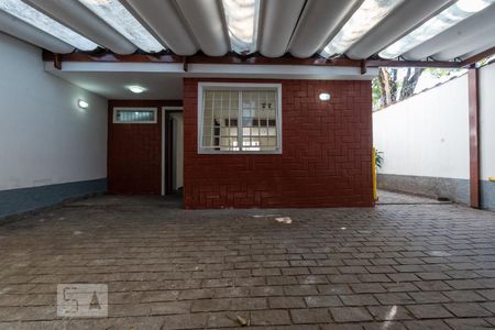 Garagem de casa à venda com 3 quartos, 170m² em Brooklin Paulista, São Paulo