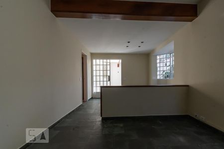Sala de casa à venda com 3 quartos, 170m² em Brooklin Paulista, São Paulo
