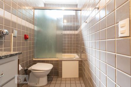 Casa à venda com 170m², 3 quartos e 2 vagasBanheiro Suíte