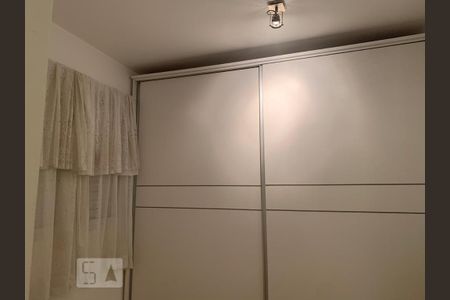 Apartamento à venda com 48m², 1 quarto e 1 vaga