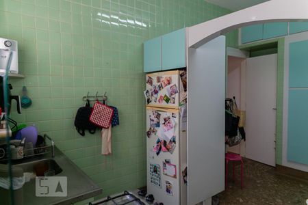 Apartamento à venda com 122m², 3 quartos e 1 vagaCozinha