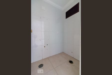 Apartamento para alugar com 170m², 3 quartos e 2 vagasLavabo