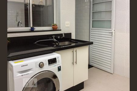 Casa de condomínio para alugar com 70m², 2 quartos e 2 vagas Casa de condomínio para alugar com 70m², 2 quartos e 2 vagasÁrea de serviço