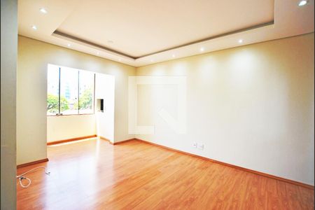 Apartamento para alugar com 82m², 3 quartos e 1 vagaSala