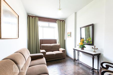 foto de Apartamento com 3 quartos, 110m² Centro