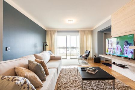 Sala de apartamento para alugar com 3 quartos, 165m² em Vila Suzana, São Paulo
