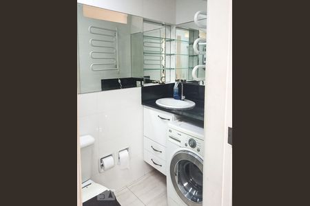 Banheiro de apartamento para alugar com 1 quarto, 35m² em Glória, Rio de Janeiro