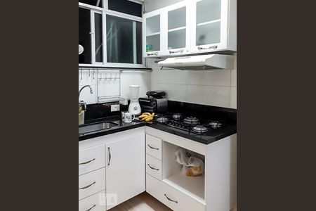 Cozinha de apartamento para alugar com 1 quarto, 35m² em Glória, Rio de Janeiro