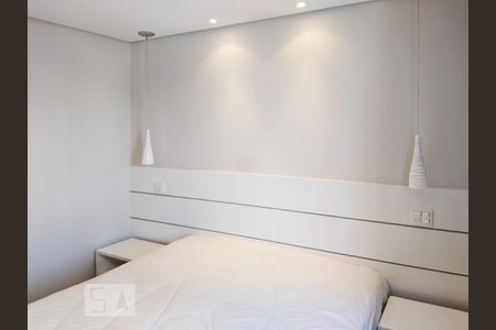 Suíte de apartamento à venda com 2 quartos, 98m² em Jardim Taquaral, São Paulo
