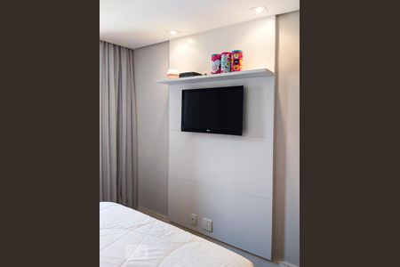 Suíte de apartamento à venda com 2 quartos, 98m² em Jardim Taquaral, São Paulo