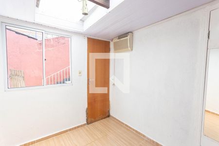 Casa para alugar com 70m², 2 quartos e 2 vagasEdicola