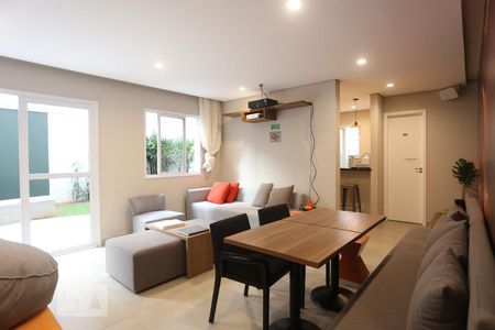 Apartamento para alugar com 26m², 1 quarto e sem vagaSalão de Festas