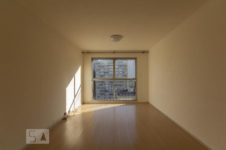 Sala de Apartamento com 3 quartos, 78m² Vila Andrade