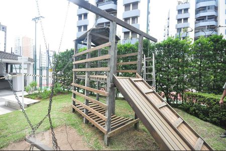 Apartamento à venda com 78m², 2 quartos e 2 vagasPlayground