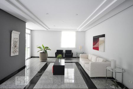 Apartamento à venda com 78m², 2 quartos e 2 vagasHall social