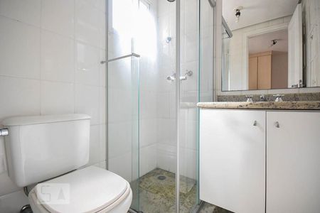 Banheiro suíte 1 de apartamento para alugar com 2 quartos, 78m² em Real Parque, São Paulo