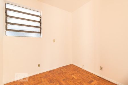 Dormitório de apartamento à venda com 2 quartos, 80m² em Auxiliadora, Porto Alegre