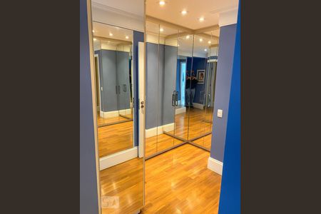 Apartamento para alugar com 244m², 3 quartos e 3 vagas Apartamento para alugar com 244m², 3 quartos e 3 vagasSuíte master