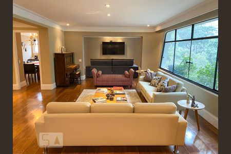 Apartamento para alugar com 244m², 3 quartos e 3 vagas Apartamento para alugar com 244m², 3 quartos e 3 vagasSala