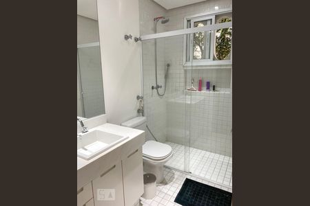 Apartamento para alugar com 244m², 3 quartos e 3 vagas Apartamento para alugar com 244m², 3 quartos e 3 vagasBanheiro - suíte 3
