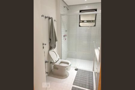 Apartamento para alugar com 244m², 3 quartos e 3 vagas Apartamento para alugar com 244m², 3 quartos e 3 vagasBanheiro - suíte 2