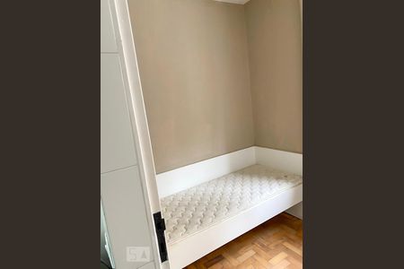 Apartamento para alugar com 244m², 3 quartos e 3 vagas Apartamento para alugar com 244m², 3 quartos e 3 vagasQuarto de serviço 2