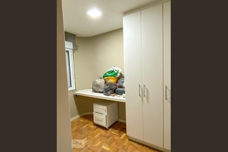 Apartamento para alugar com 244m², 3 quartos e 3 vagas Apartamento para alugar com 244m², 3 quartos e 3 vagasQuarto de serviço 1