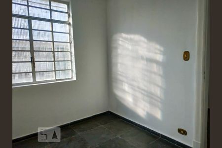 Sala de casa à venda com 3 quartos, 180m² em Água Branca, São Paulo