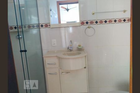 Banheiro da Suíte de casa à venda com 3 quartos, 180m² em Água Branca, São Paulo