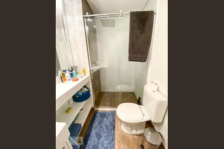 Banheiro de apartamento à venda com 1 quarto, 45m² em Pinheiros, São Paulo