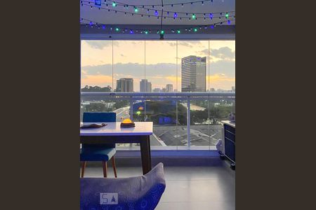 Varanda de apartamento à venda com 1 quarto, 45m² em Pinheiros, São Paulo