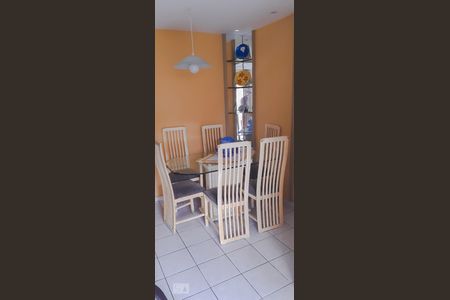 Apartamento à venda com 55m², 2 quartos e 1 vagaSala