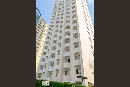 Apartamento à venda com 40m², 1 quarto e 1 vaga