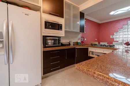 Cozinha de casa de condomínio para alugar com 3 quartos, 162m² em Vila Nova Conceição, São Paulo