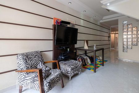 Sala de casa de condomínio para alugar com 3 quartos, 162m² em Vila Nova Conceição, São Paulo