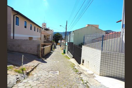 Apartamento para alugar com 50m², 2 quartos e sem vagaVista da Rua