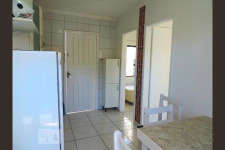 Sala de apartamento para alugar com 2 quartos, 50m² em Córrego Grande, Florianópolis