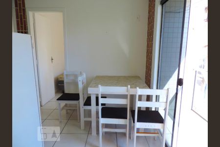 Sala de apartamento para alugar com 2 quartos, 50m² em Córrego Grande, Florianópolis