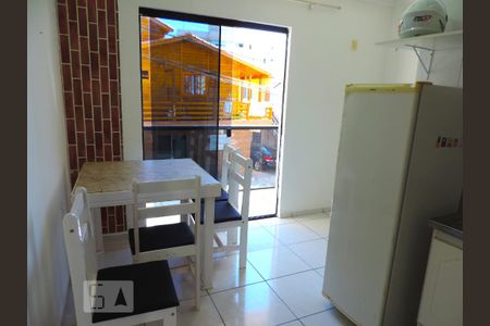 Sala de apartamento para alugar com 2 quartos, 50m² em Córrego Grande, Florianópolis