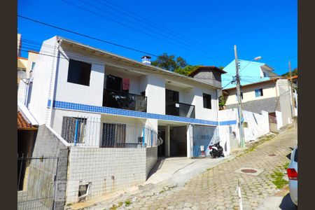 Fachada de apartamento para alugar com 2 quartos, 50m² em Córrego Grande, Florianópolis