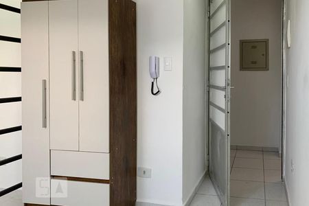 Studio para alugar com 18m², 1 quarto e sem vaga Studio para alugar com 18m², 1 quarto e sem vagaQuarto