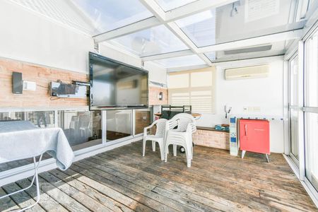 Apartamento para alugar com 280m², 2 quartos e 2 vagas Apartamento para alugar com 280m², 2 quartos e 2 vagasTerraço 1º Andar