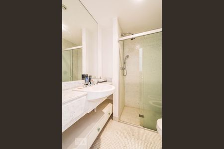 Apartamento para alugar com 280m², 2 quartos e 2 vagas Apartamento para alugar com 280m², 2 quartos e 2 vagasSuíte 2 - Banheiro