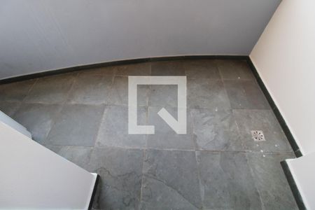 Sacada de apartamento para alugar com 1 quarto, 51m² em Cambuí, Campinas