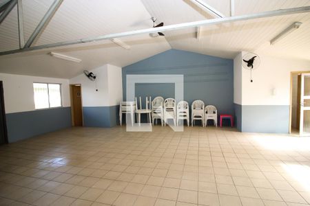Apartamento para alugar com 40m², 2 quartos e 1 vaga Apartamento para alugar com 40m², 2 quartos e 1 vagaÁrea comum - Salão de festas