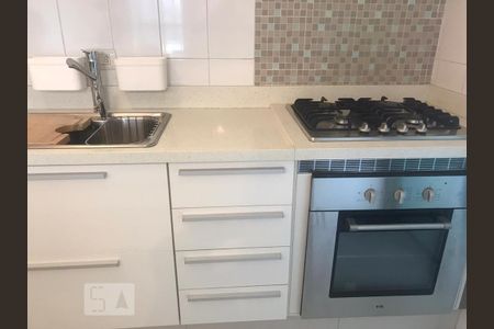 Cozinha  de apartamento para alugar com 3 quartos, 83m² em Paraíso do Morumbi, São Paulo