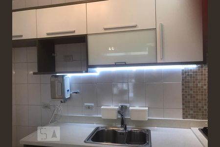 Cozinha  de apartamento para alugar com 3 quartos, 83m² em Paraíso do Morumbi, São Paulo