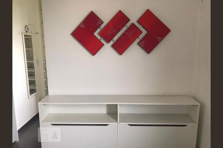 Apartamento para alugar com 83m², 3 quartos e 2 vagas Apartamento para alugar com 83m², 3 quartos e 2 vagasQuarto