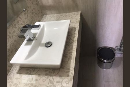 Apartamento para alugar com 83m², 3 quartos e 2 vagas Apartamento para alugar com 83m², 3 quartos e 2 vagasBanheiro