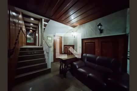 Apartamento à venda com 66m², 2 quartos e sem vagaHall